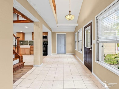 109 W Dean Rd, Temperance, MI 48182 - photo 7