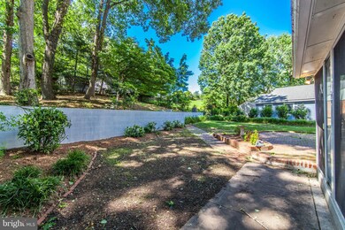 7406 Allan Ave, Falls Church, VA 22046 - photo 5