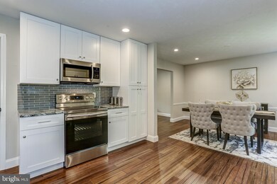 6174 Sunny Spring, Columbia, MD 21044 - photo 4