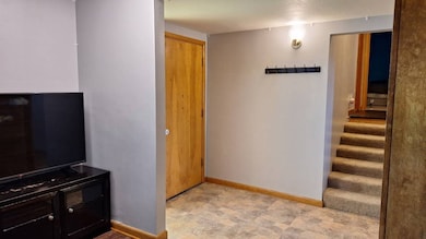 1325 Maple St, Chadron, NE 69337 - photo 4