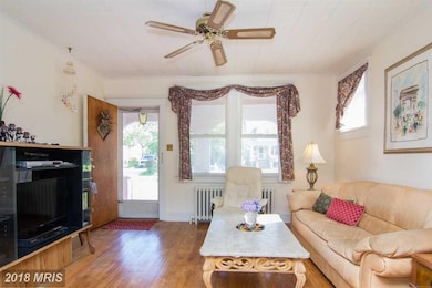 3015 Fleetwood Ave, Baltimore, MD 21214 - photo 5