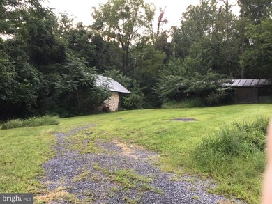 297 Pontzer Rd, Strasburg, VA 22657 - photo 4