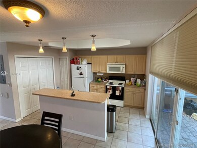 10563 SW 6th St unit 1303, Pembroke Pines, FL 33025 - photo 7