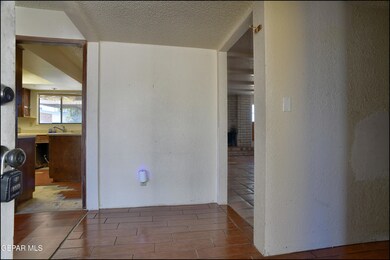 8705 Lakehurst Mls Ready (5)
