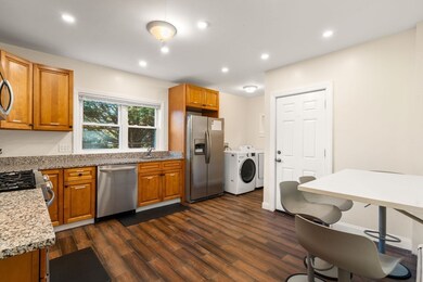 19 Carmen St unit 2, Dorchester, MA 02121 - photo 5