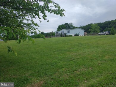 29 Corporal Ce Bailey Rd, Hedgesville, WV 25427 - photo 4