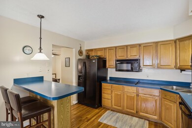 970 Round Top Dr, Annapolis, MD 21409 - photo 5