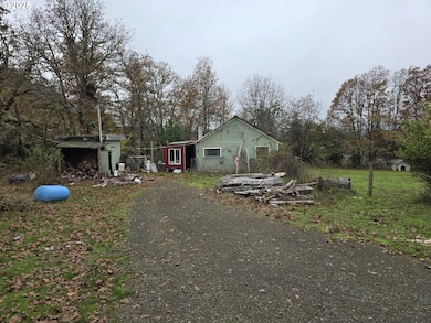 339 Justa Ln, Sutherlin, OR 97479 - photo 4