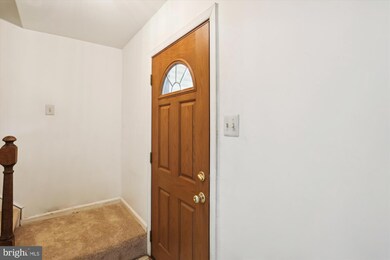 25 Blackburn Ct, Burtonsville, MD 20866 - photo 5