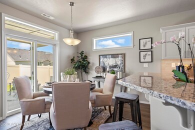 Hudson - Dining Room