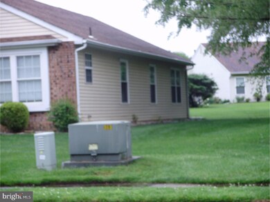 23 Kelly Dr, Woodbury, NJ 08096 - photo 4