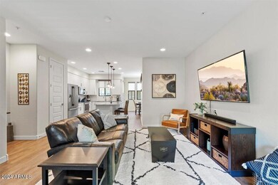 06-Living Room