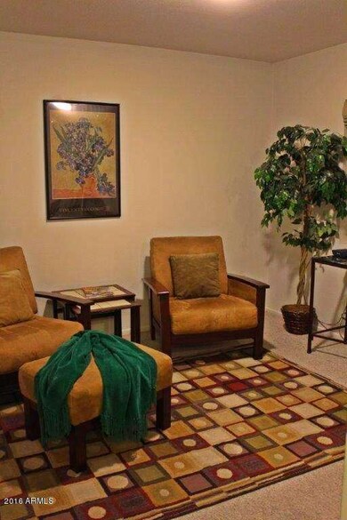 2261 S Noche de Paz Cir, Mesa, AZ 85202 - photo 3