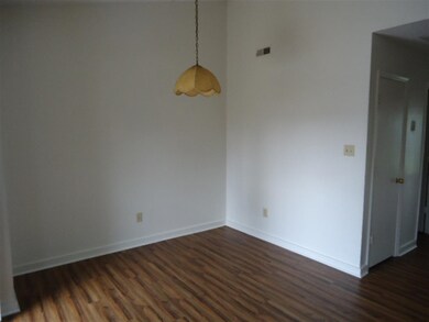 108 Marlene Dr, Jacksonville, NC 28546 - photo 3