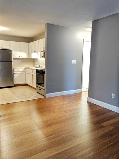 124 Mammoth Rd unit 202, Hooksett, NH 03106 - photo 5