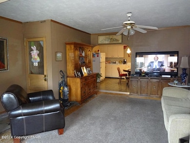 616 Center Ave, Jim Thorpe, PA 18229 - photo 7