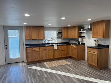 106 E Beeson St, Joy, IL 61260 - photo 4