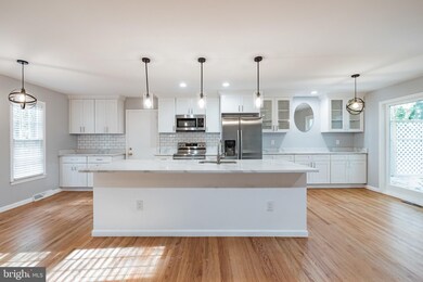 5372 View Point Ct, Sykesville, MD 21784 - photo 5