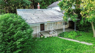 692 N Eldred-Hillview Rd, Hillview, IL 62050 - photo 7