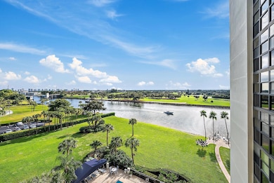 Governor's Point Condominiums unit 805, North Palm Beach, FL 33408 - photo 2