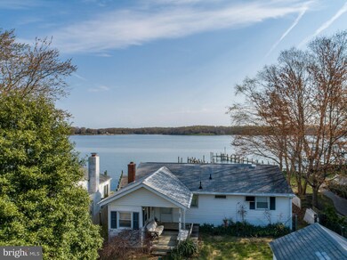 502 Bay View Point Dr, Edgewater, MD 21037 - photo 4