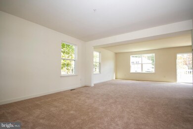 1015 Wampler Rd, Middle River, MD 21220 - photo 4