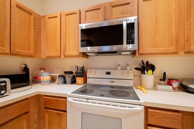 3079 Laurel Ridge Cir, Riviera Beach, FL 33404 - photo 6