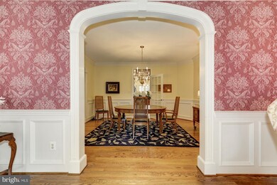 422 Park Ave, Falls Church, VA 22046 - photo 3