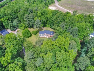 9177 Aaroe Dr, Mechanicsville, VA 23116 - photo 2