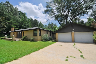 501 E Bankhead St, Fulton, MS 38843 - photo 2