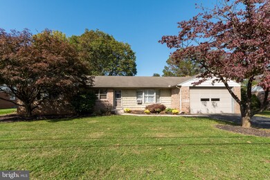 36 Oak Ln, Stevens, PA 17578 - photo 2