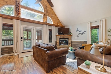 334 Greenwood Way, Pigeon Forge, TN 37863 - photo 5