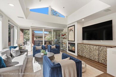 450 S Original St unit 5&10, Aspen, CO 81611 - photo 2