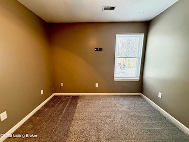 3003 Jason Dr unit B, New Albany, IN 47150 - photo 5