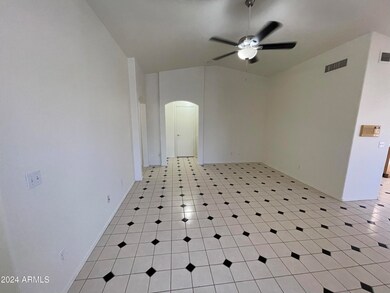 11575 W Mule Deer Ct, Surprise, AZ 85378 - photo 4