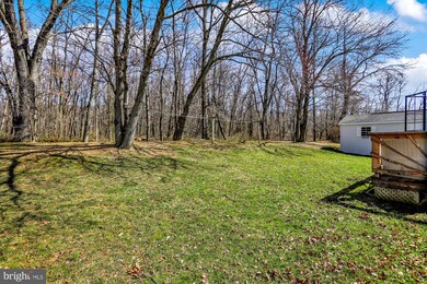 3852 Mountain Shadow Cir, Fayetteville, PA 17222 - photo 5