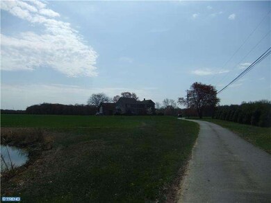 31 Allens Rd, Hightstown, NJ 08520 - photo 2