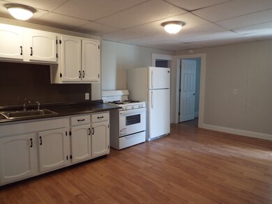4 W Park St unit 1R, Franklin, MA 02038 - photo 3