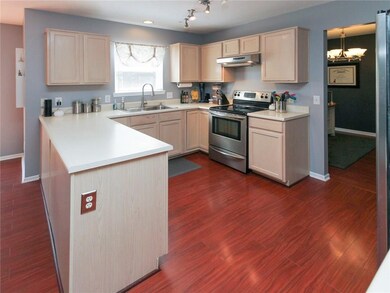 10187 Tybalt Dr, Fishers, IN 46038 - photo 5