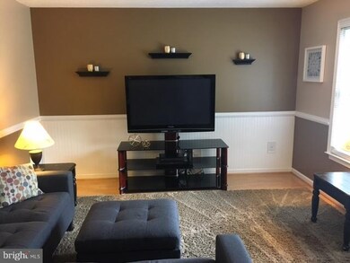 7530 Norris Ave, Sykesville, MD 21784 - photo 4