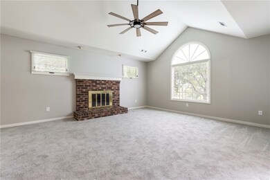 36 Eaton Cir, Bella Vista, AR 72715 - photo 3