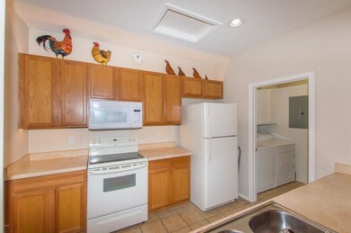 955 E Knox Rd unit 204, Chandler, AZ 85225 - photo 2