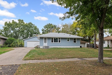 10964 Magnolia St NW, Coon Rapids, MN 55448 - photo 4