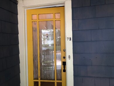 72 Beaconsfield Rd unit upper, Brookline, MA 02445 - photo 2