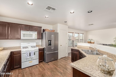 40333 W Molly Ln, Maricopa, AZ 85138 - photo 7