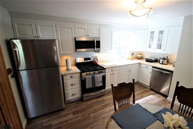 2 Beechnut St, Methuen, MA 01844 - photo 3