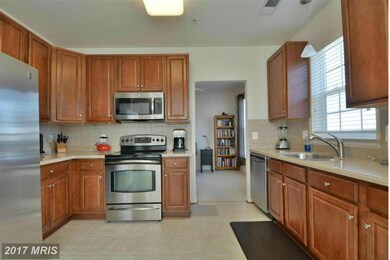 8607 Wintergreen Ct unit 403, Odenton, MD 21113 - photo 7