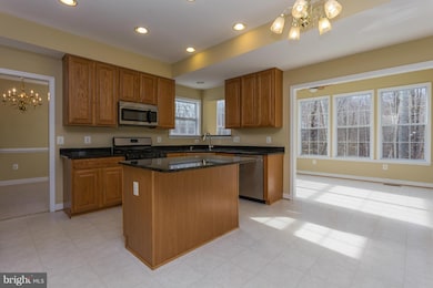 5640 Northton Ct, Woodbridge, VA 22193 - photo 6