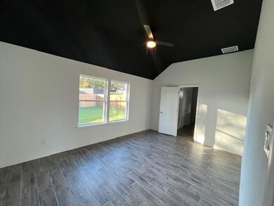 117 Clover Cir, Weatherford, TX 76086 - photo 7