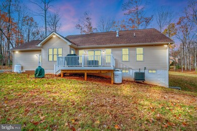 9665 S Pines Rd, Warrenton, VA 20186 - photo 2